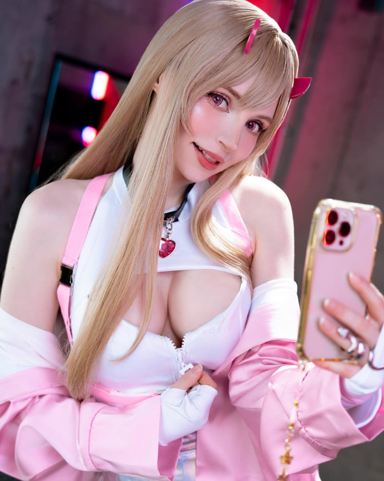 「艾殊莉」体模《PeachMilky》COS火辣谍报员！「露两球」仙气又性感超吸睛！