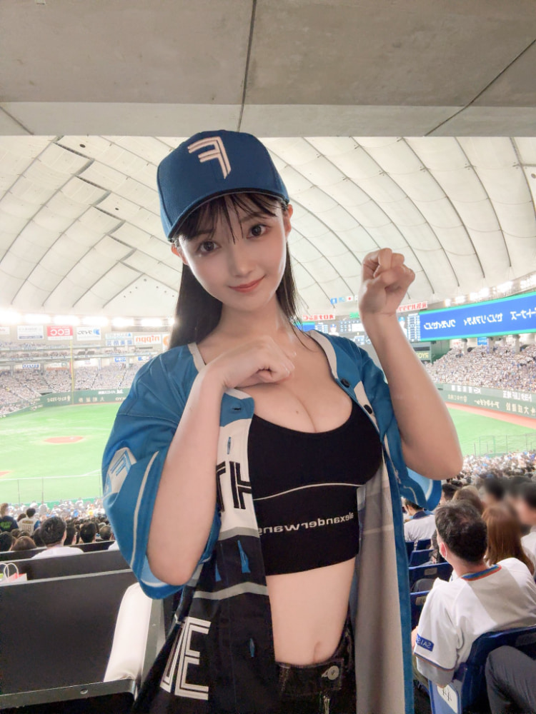 Gv0g9ejXYAAN6We.jfif