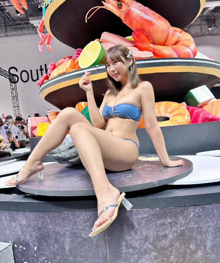 《日向葵衣》超赞身材「奶澎臀翘」现身TRE！美照辣翻夏天！