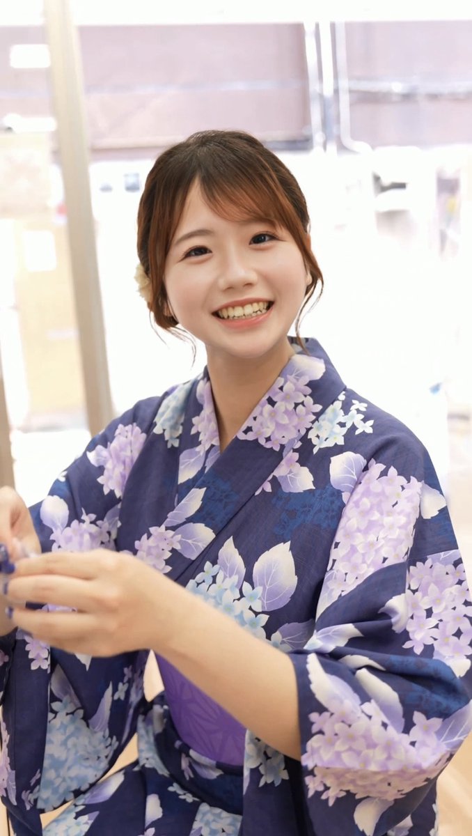 日本正妹《みみたん。》热爱水域活动！比基尼搭上招牌阳光笑容超疗愈！