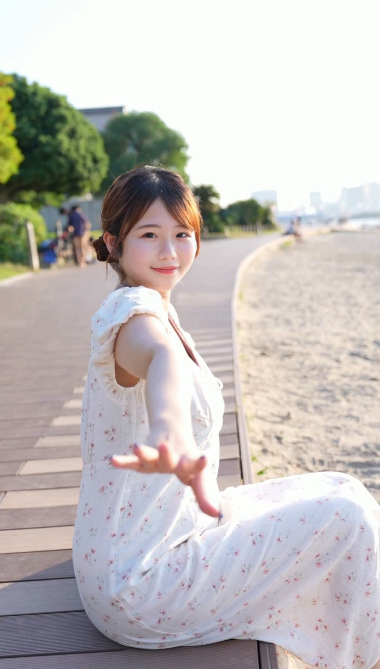 日本正妹《みみたん。》热爱水域活动！比基尼搭上招牌阳光笑容超疗愈！