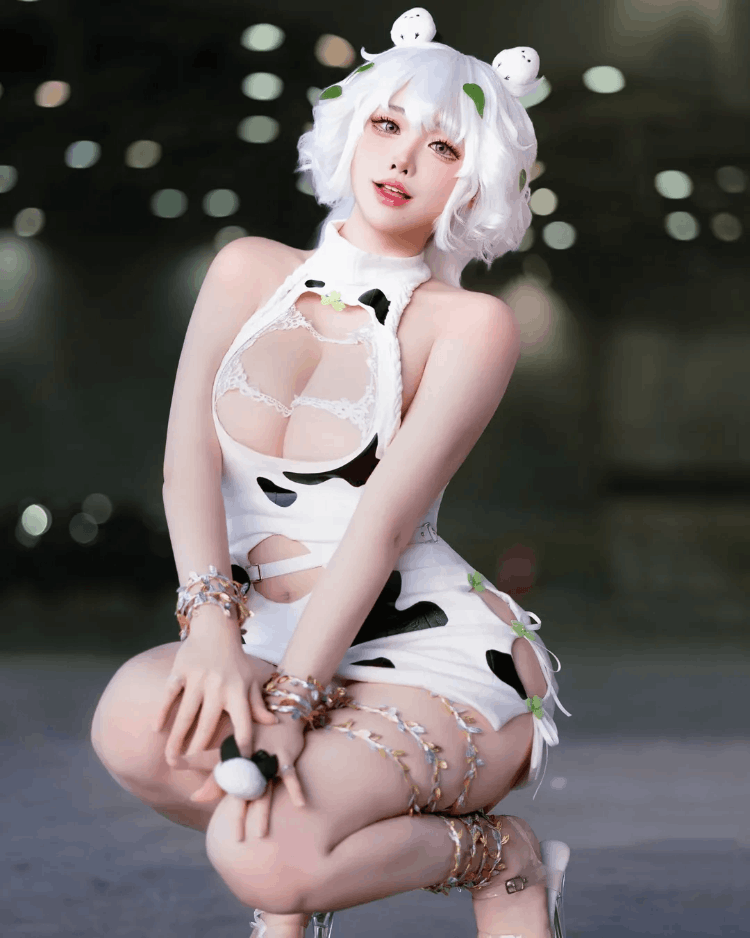 胸襟开阔《Yasal》正妹Coser「有容奶大」！
