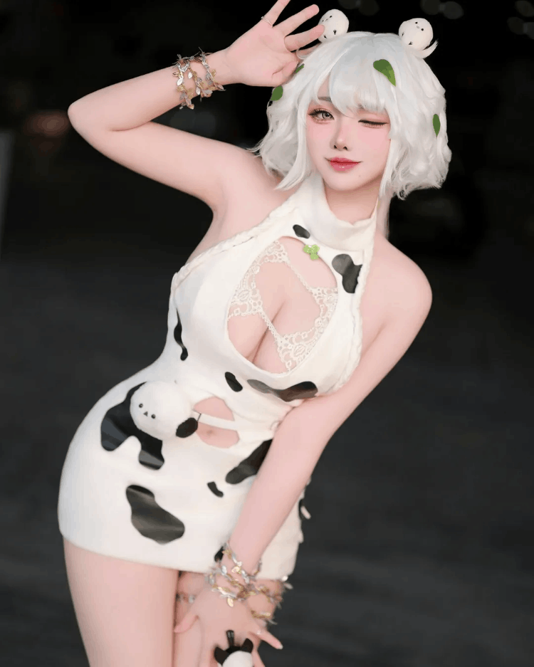 胸襟开阔《Yasal》正妹Coser「有容奶大」！