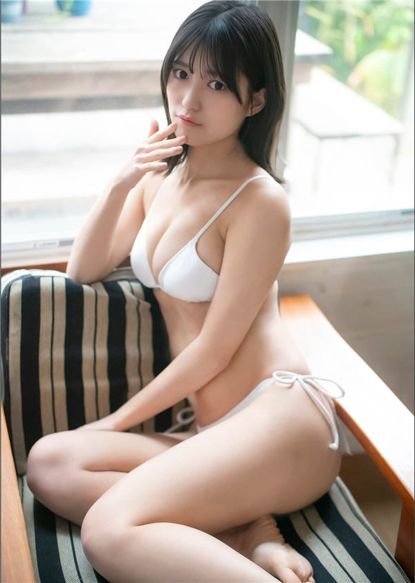 四季皆宜的美女！甜美气质《赤间四季》夏天的泳装性感又清纯！