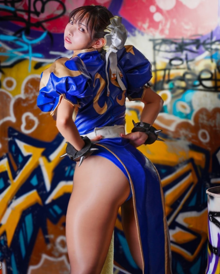 蜜大腿爆击人心！日本Coser《仆プリ》扮演「春丽」修长肉感线条分明超养眼！