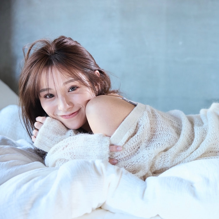 山梨县正妹《左伴彩佳》温柔伴左右！笑容带着大姊姊的气质！