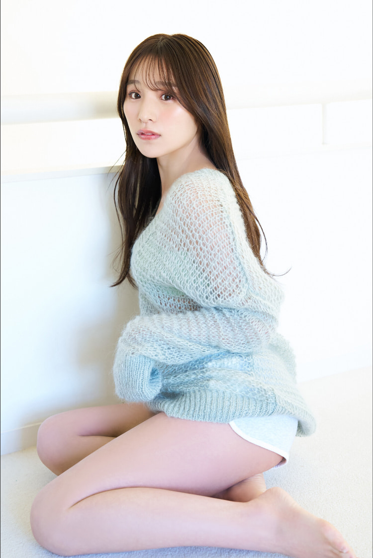 山梨县正妹《左伴彩佳》温柔伴左右！笑容带着大姊姊的气质！