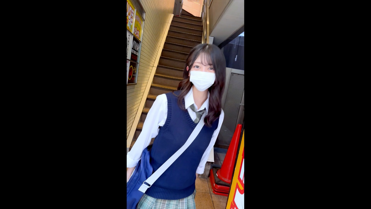 FC2-PPV 【话题作】炎上＆活动休止中 18岁偶像研修生。