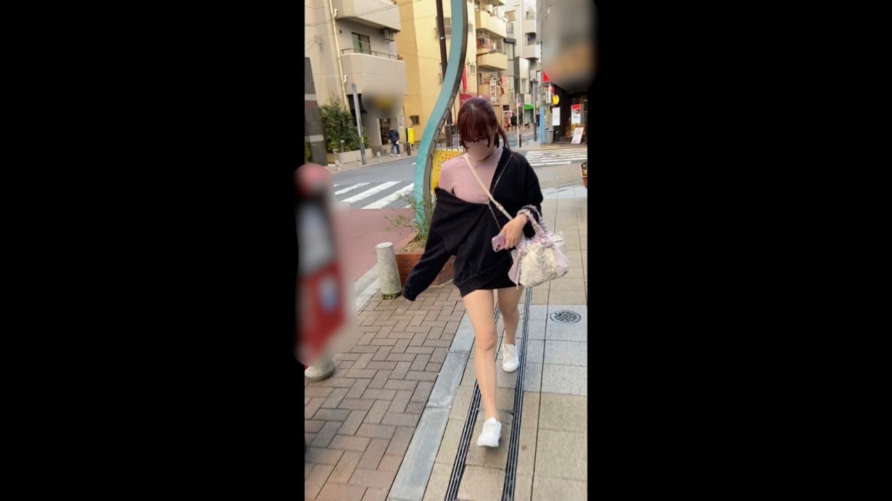 FC2-PPV 【个撮】美脚美人22岁の超絶【完全顔出し