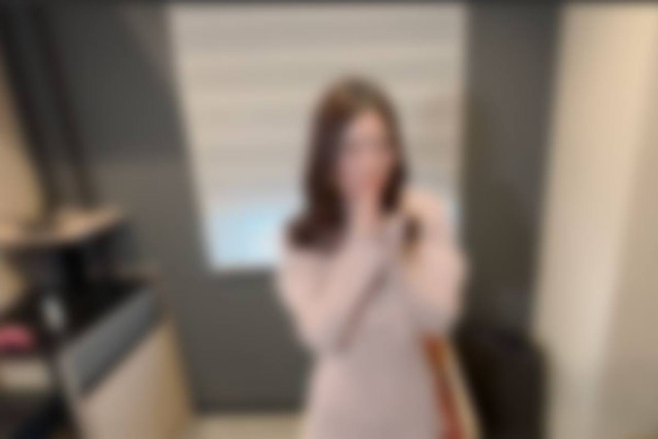 FC2-PPV 【初撮り】【顔出し】天哪！ 完美的美人