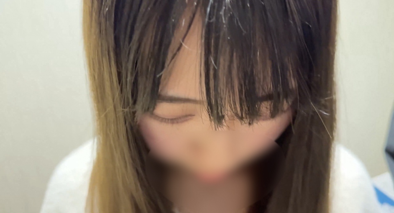 FC2-PPV 【素人19岁♡顔出し】可爱♡エナ酱を事务所