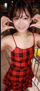 FC2-PPV [无修正]＜模特身材(ボカシ越しでも分かる美形)美女＞