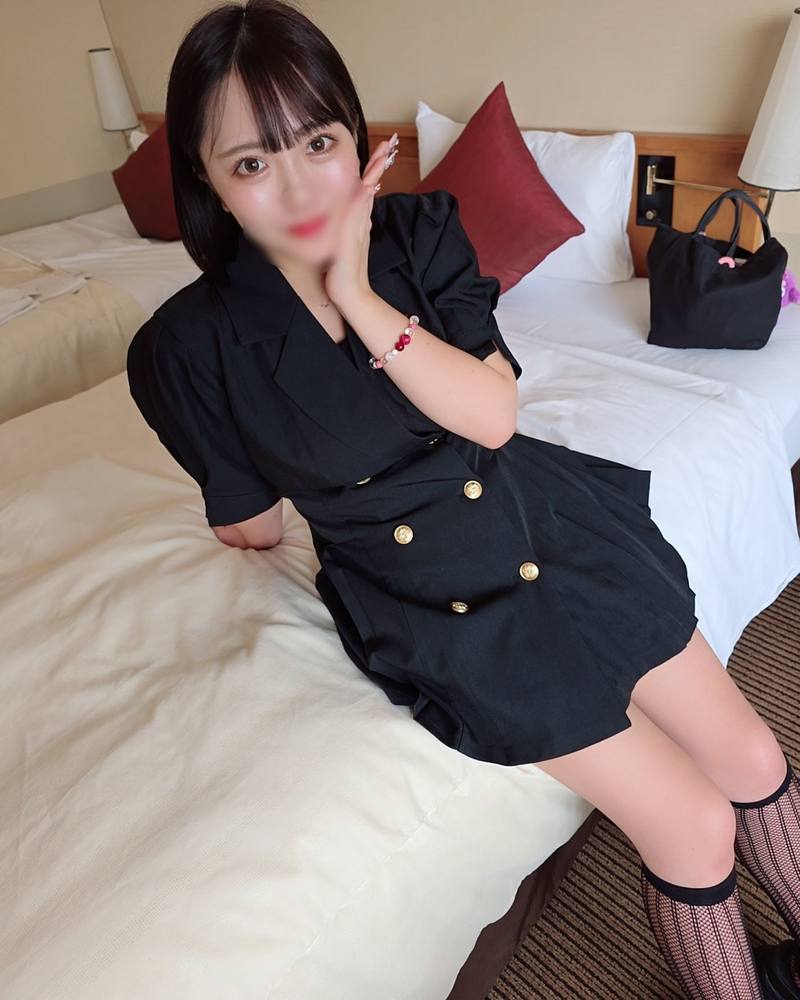 FC2-PPV 【无修正】超短裙ートで裤子もまる见え～