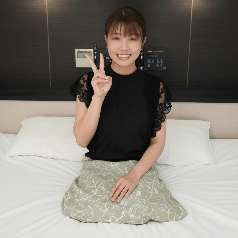 FC2-PPV 清楚若妻が人生初