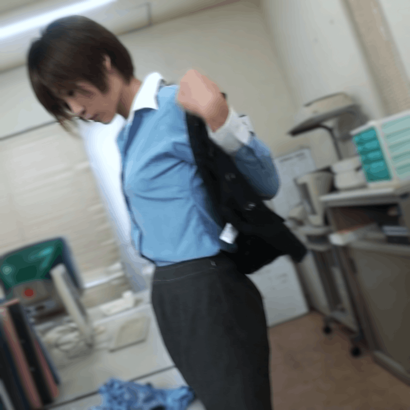 FC2-PPV 忘年会来ないから。新卒OLを办公室で剥く。