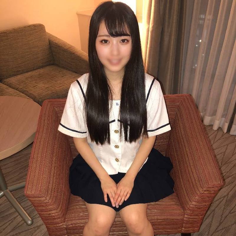 FC2-PPV 无修正＜清纯18❤身长149＞清楚で无垢！长黑发！