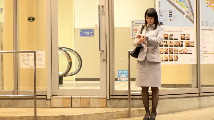 【影片】骑兵和步兵反覆横跳！素人女优《瞳みさ》FC2下马！