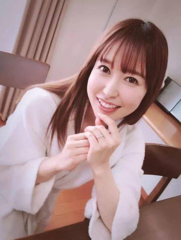 篠田优：明明很优秀，却不是课代表