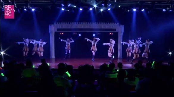48系偶像（AKB48）：可触碰的偶像