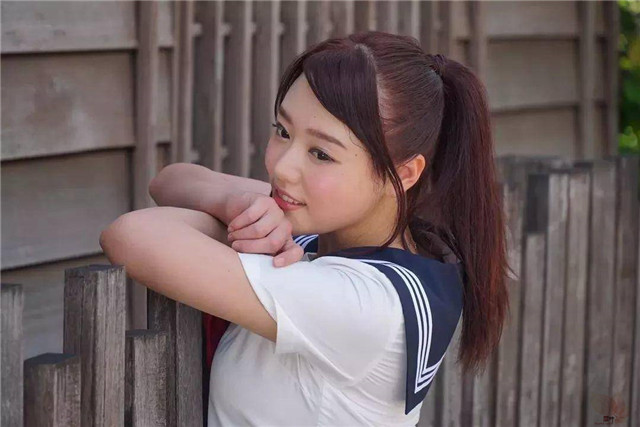 浜崎真绪：丰满有肉而不胖