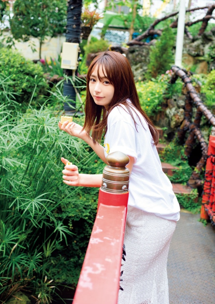 宇垣美里 Big Comic Spirits018