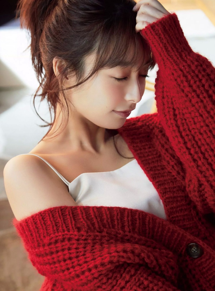 宇垣美里 FLASH