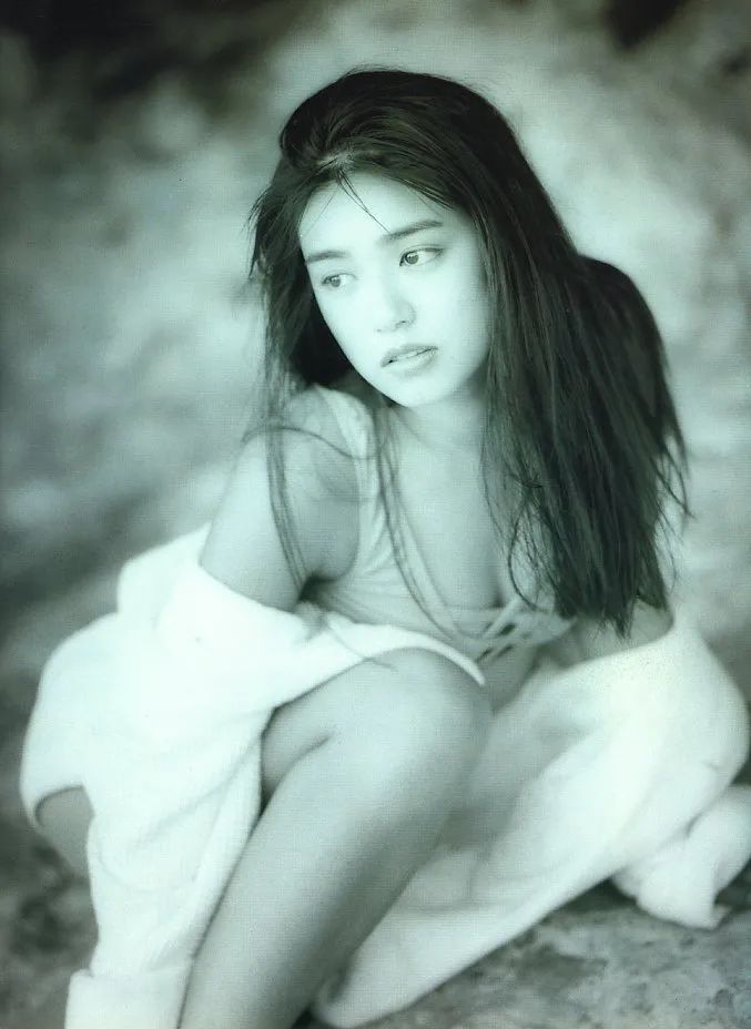 加藤纪子「Storm」