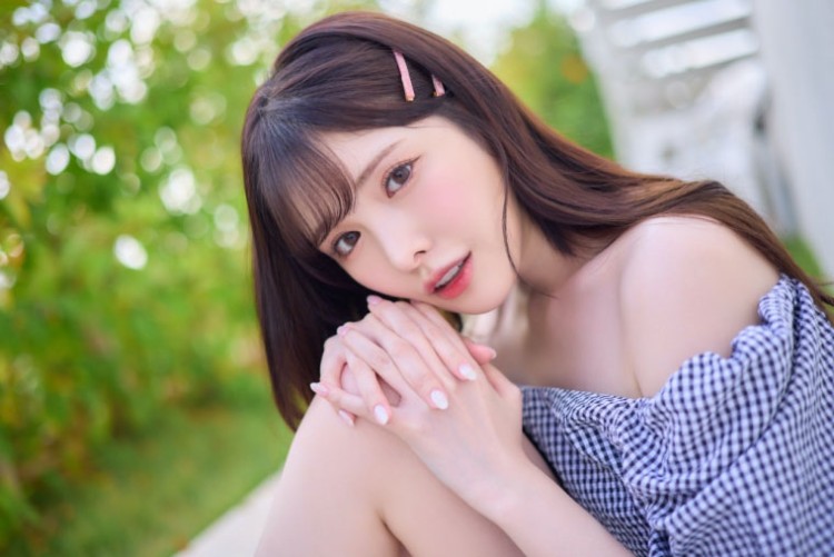 月历卖场再开！桥本ありな(桥本有菜)最近喜欢骑乘位的原因是？ …