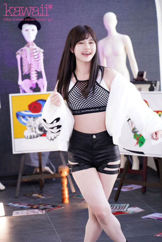 姫乃りな(姬乃里菜,Himeno-Rina)品番CAWD-383封面预览