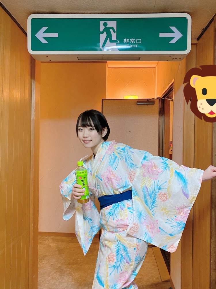 kano_yura 1352405967384711168_p0