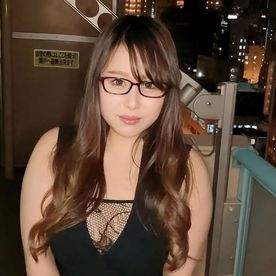 【无】経験人数100人以上！中大好き大白兔轮むっちり大白兔バツイチ妻！ ※レビュー／高画质Ver