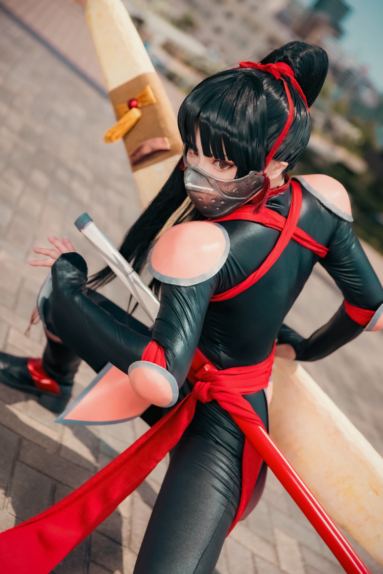 飒爽又有劲！日本Coser《七星めろん》犬夜叉「珊瑚」霸气性感掳获人心！