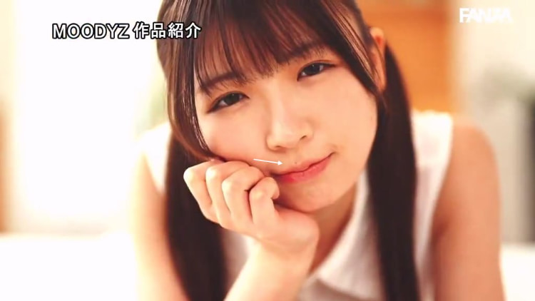 【影片】偶像宅被挖掘下海!原石美少女《辻野唯》出道前FC2下马「脸上痣露馅」!