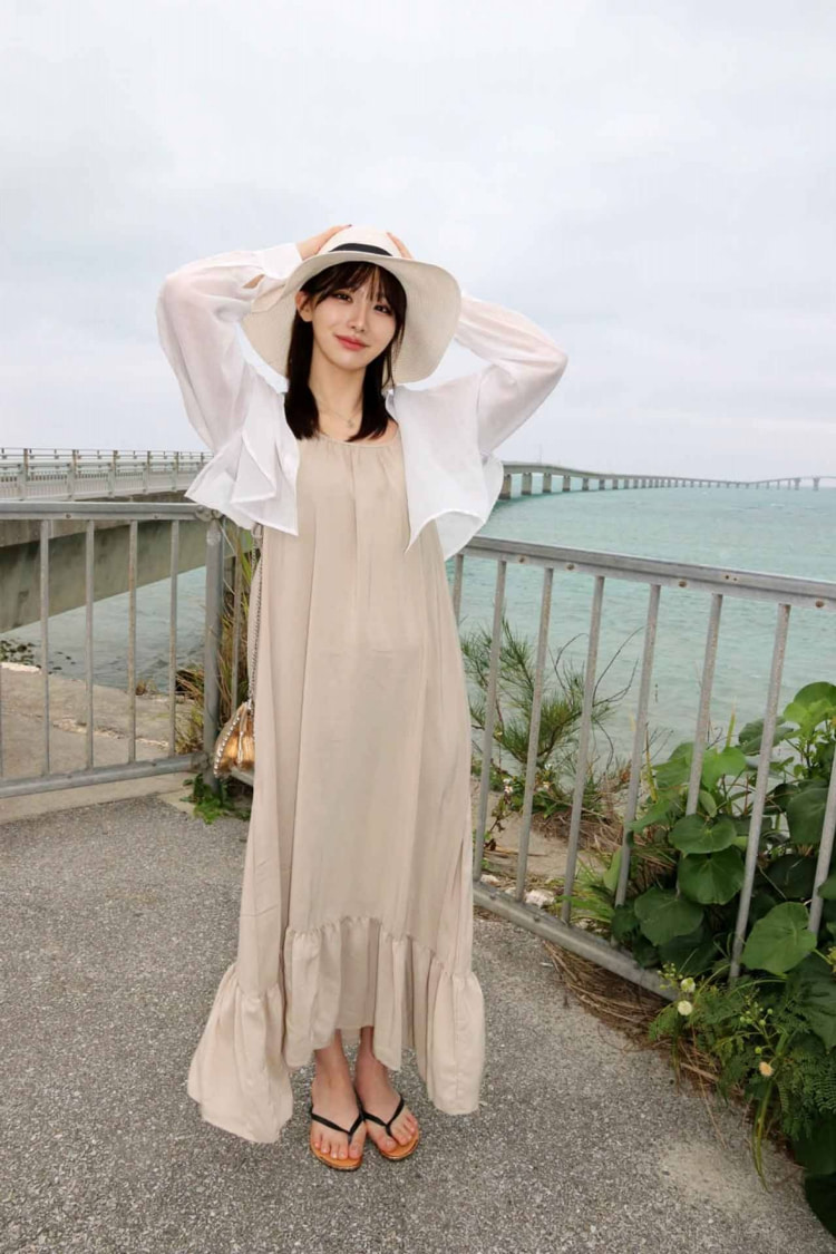 宮古島で傷心旅行中の美人OL