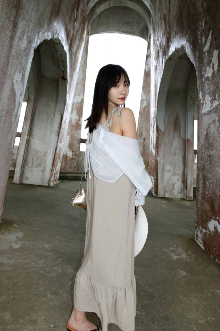 宮古島で傷心旅行中の美人OL