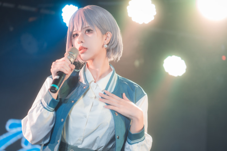 Coser超专业还原《MyGO!!!!!高松灯》简直本人！要乐奈、爱音爽世、立希都好看！