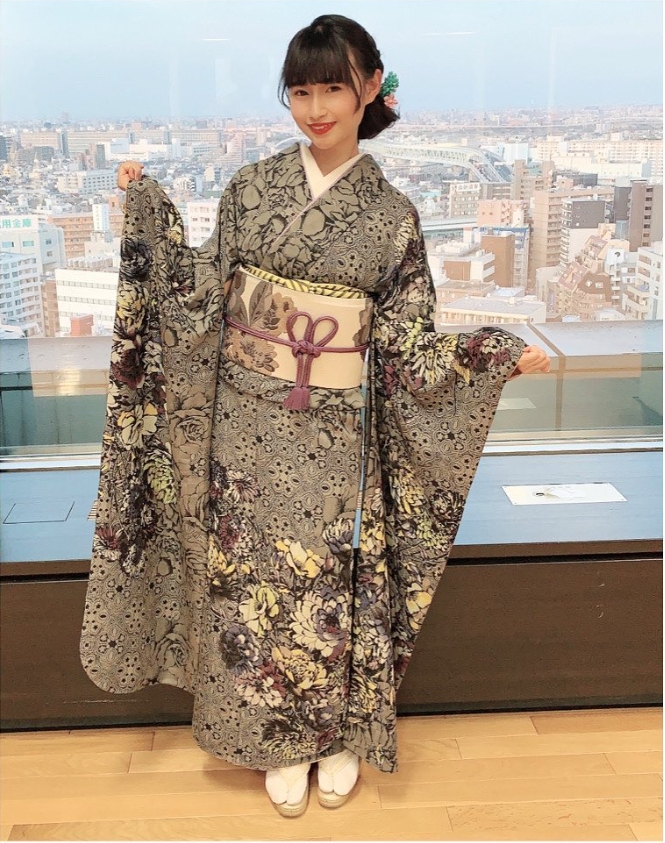 演歌美女《望月琉叶》脱掉和服露出火辣好身材！打破传统印象性感不藏私！