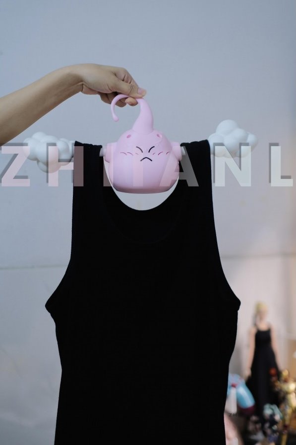 神奇动漫小物「比克大魔王衣架」适合大肩宽的你！一瞬间有感魔王亲近地球！