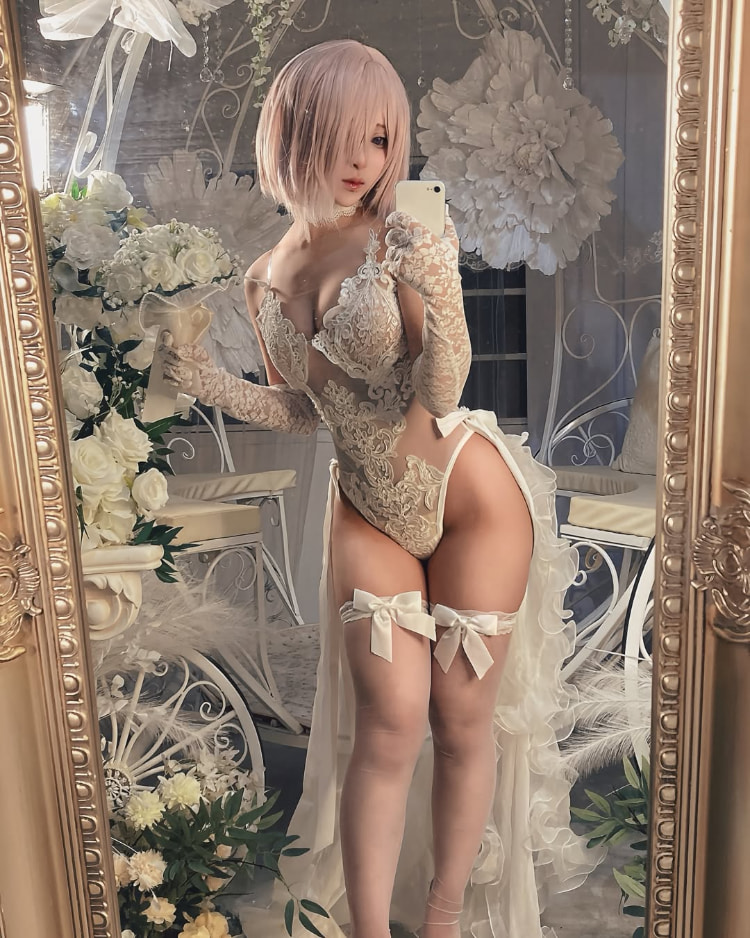 朦眼更色气！日本Coser《いも》扮演「尼尔：自动人形」展现胸大腿长性感好身材！