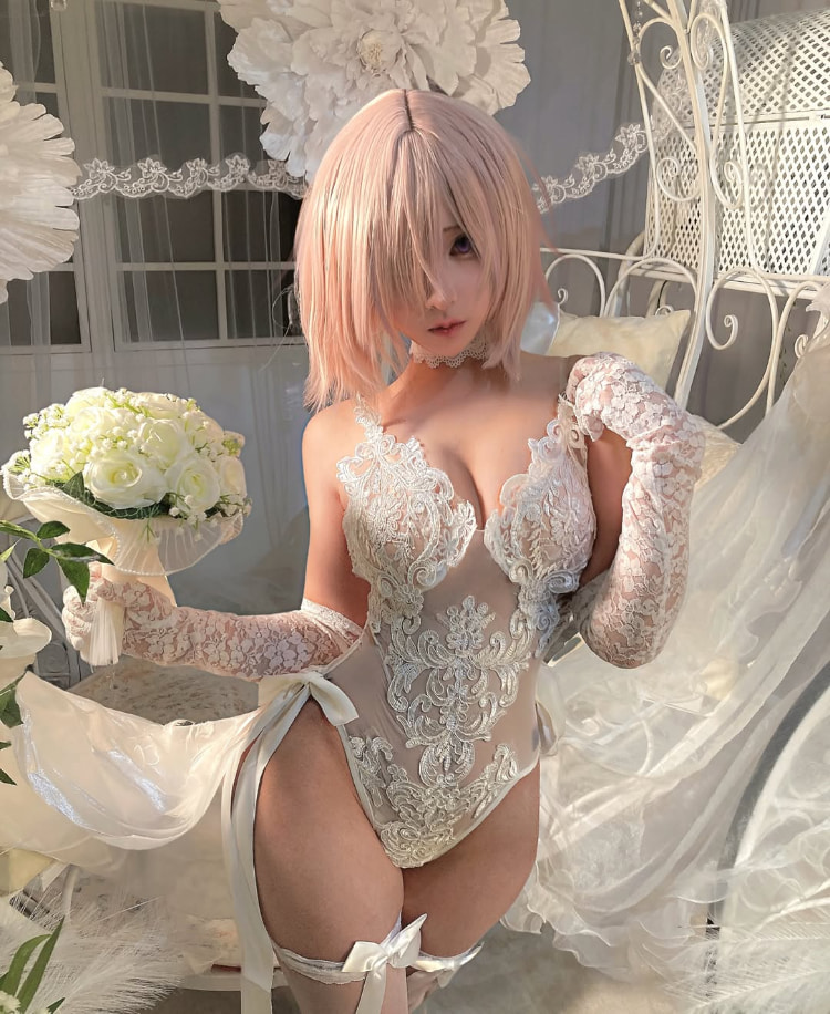 朦眼更色气！日本Coser《いも》扮演「尼尔：自动人形」展现胸大腿长性感好身材！