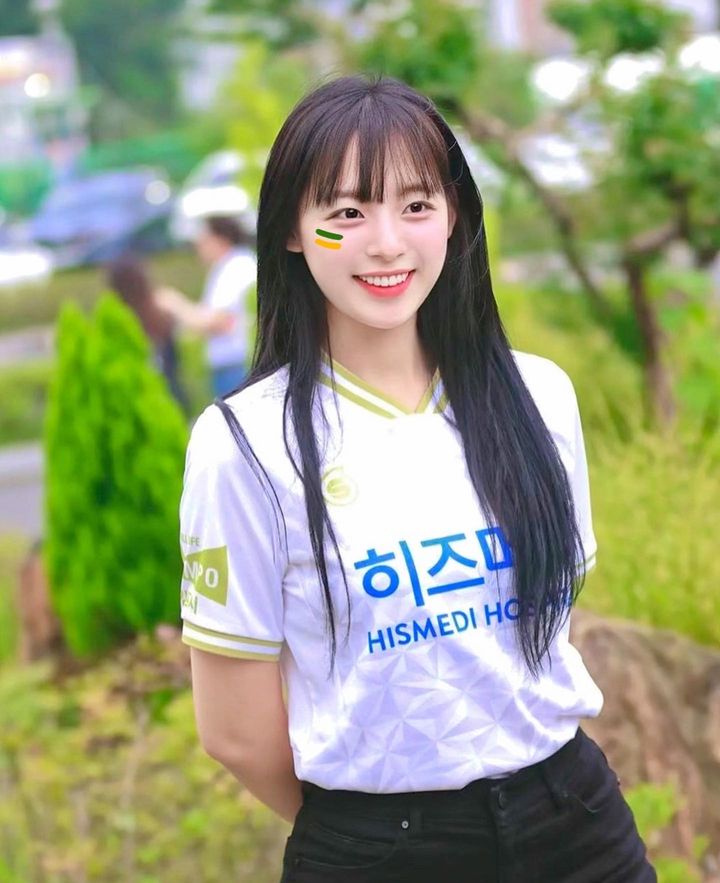 撕漫美女《河智苑하지원》啦啦队最闪耀的美颜!史上最年轻入队女子其一!