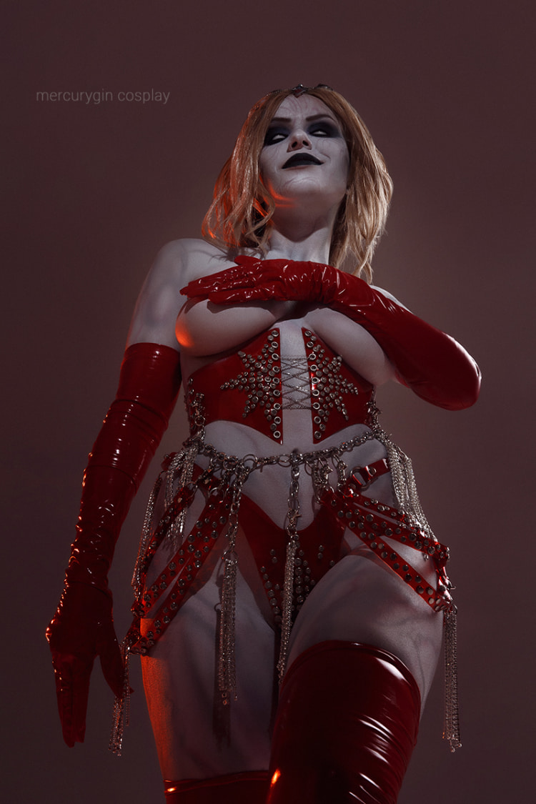 美女完美还原《艾尔登法环》玛莉卡、玛莲妮亚和梅琳娜！拍成电影超适合！