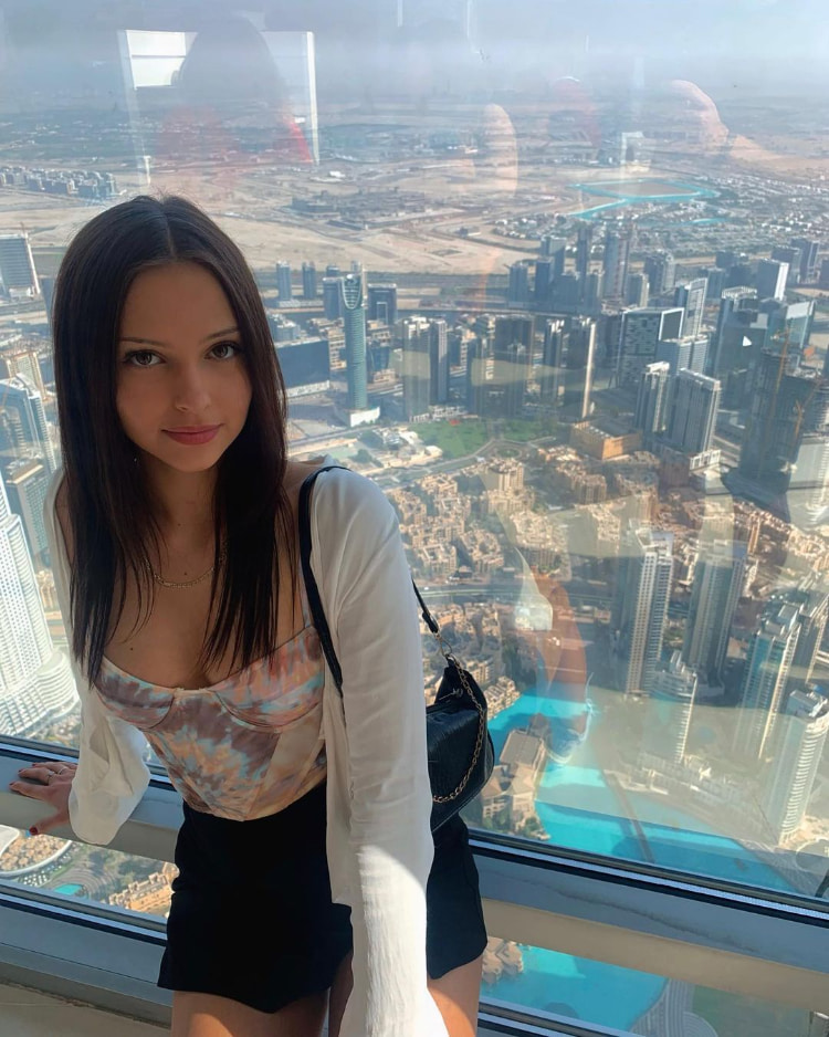 2024巴黎奥运《Luca Szucs》击剑场最辣美女！小组赛惜败但美貌绝对有金牌！