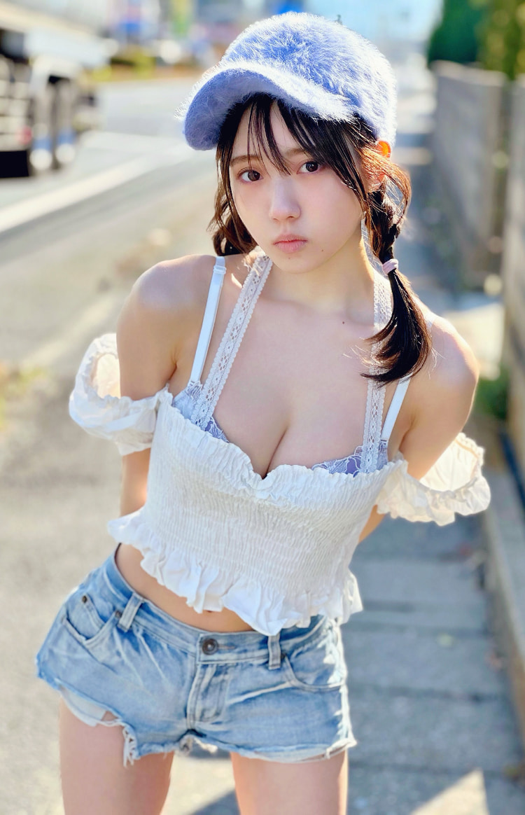 与众不同清新妹《春蝶STAFF》如同其名青春！写真潜力无限超新星！