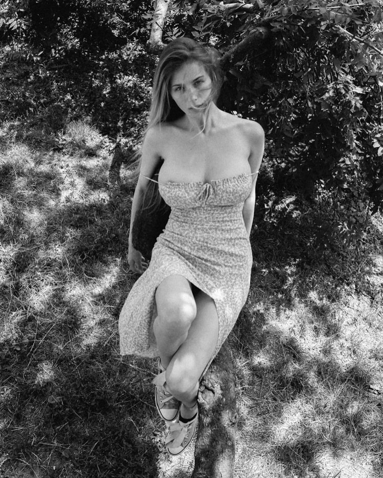 神造美体《Viktoriia Nadtochyi》饱满又有型！网友：几乎是世界上最好看人！