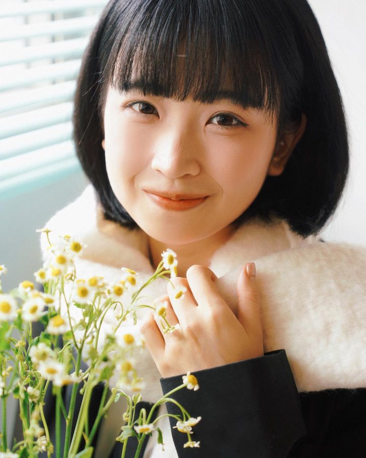 港妹神似林依晨！胸猛系YTR《嘉盈》短发搭嫩颜搭厚唇简直清纯无敌！