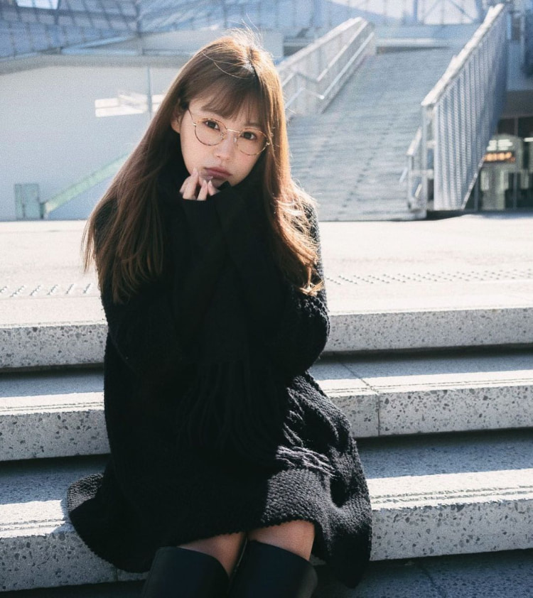 性感女孩《司马わかな》帮你预测赛马！是具有文青感的「赛马娘」？！