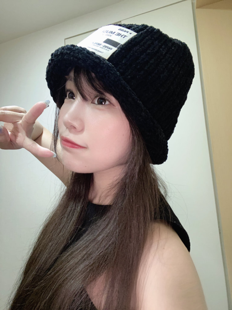 性感女孩《司马わかな》帮你预测赛马！是具有文青感的「赛马娘」？！