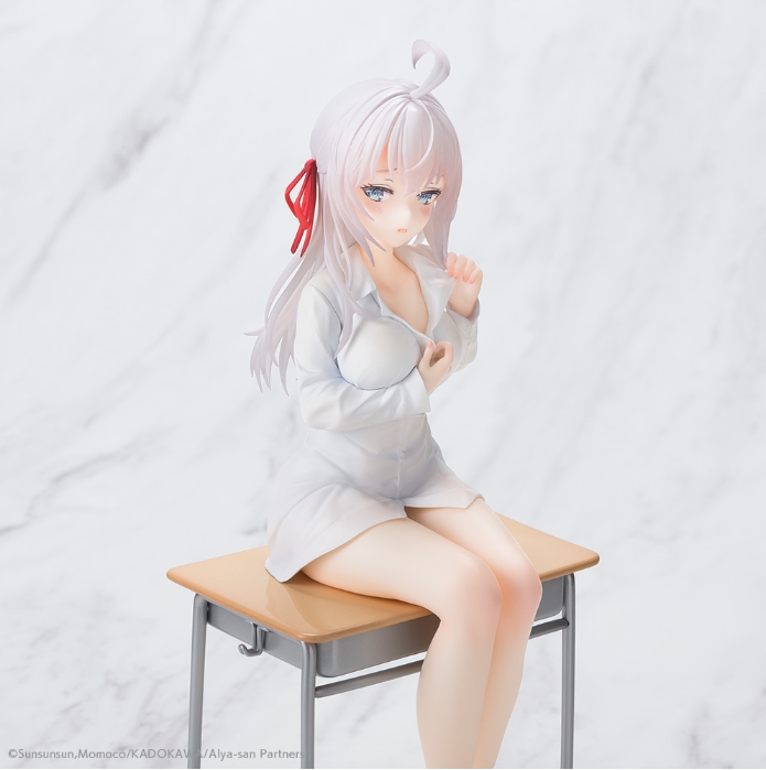 《不时轻声地以俄语遮羞的邻座艾莉同学》1/7「艾莉模型」娇羞白衣现场发福利！