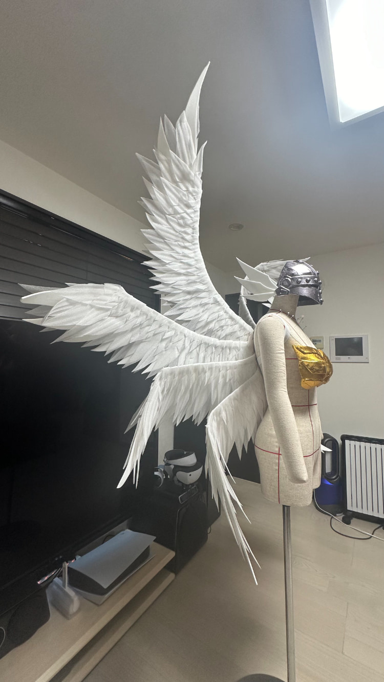 美到不行！日本Coser《るなちっち》奇迹还原「天女兽」神圣英姿！